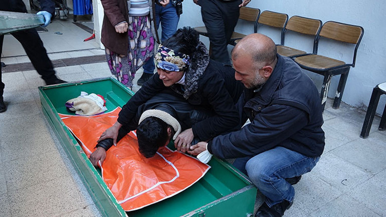 Minik Ayşenurun babasından yürek yakan sözler Kızımı bir gün bile göremedim, ölüsünü alıyorum
