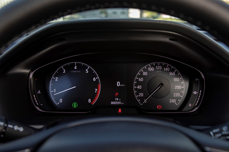 Konfor, sportif tasarım ve güçlü donanım Honda Accord yeniden Türkiye yollarında