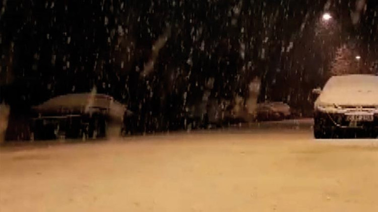 Meteoroloji uyarmıştı... İstanbul beyaza büründü