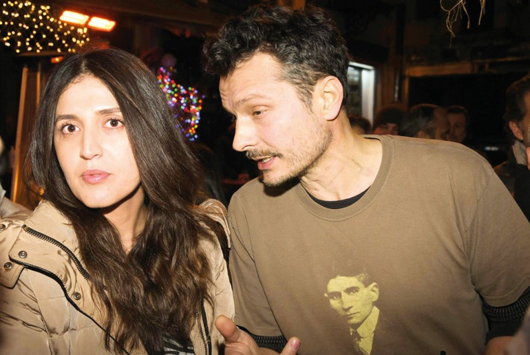 Hülya Avşarın panik anları... Hazır değilim, çekmeyin