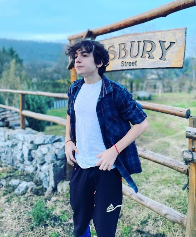 Küçük Osman Emir Berke Zincidi liseli oldu