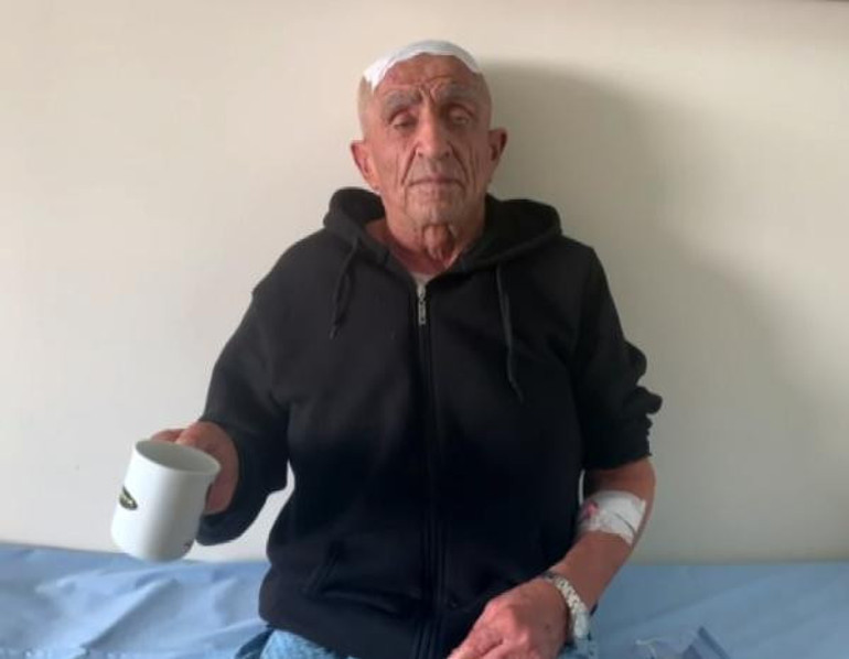 15 yıldır şiddetli titremeler yaşıyordu... Beyin pili ameliyatıyla kurtuldu