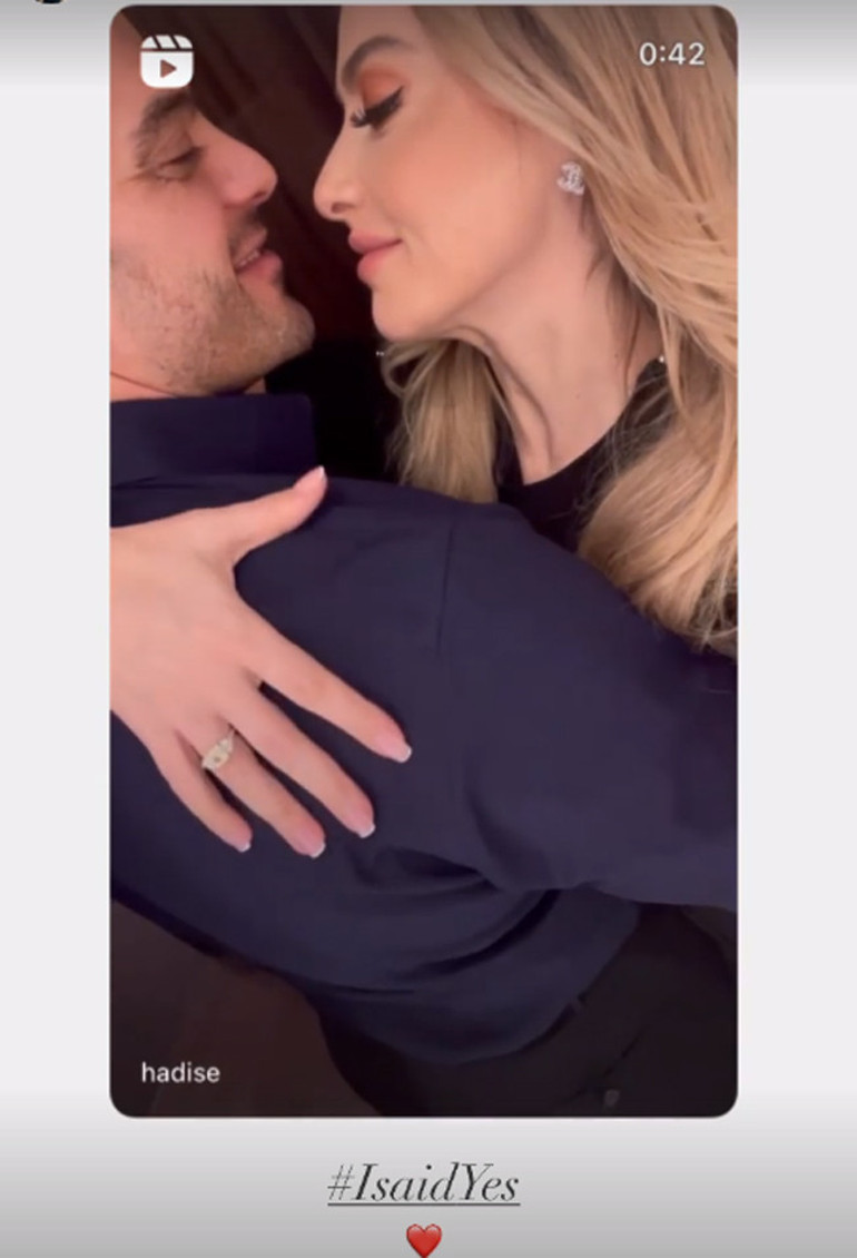 Hadise ile Mehmet Dinçerler evleniyor Dudak uçuklatan tektaş...