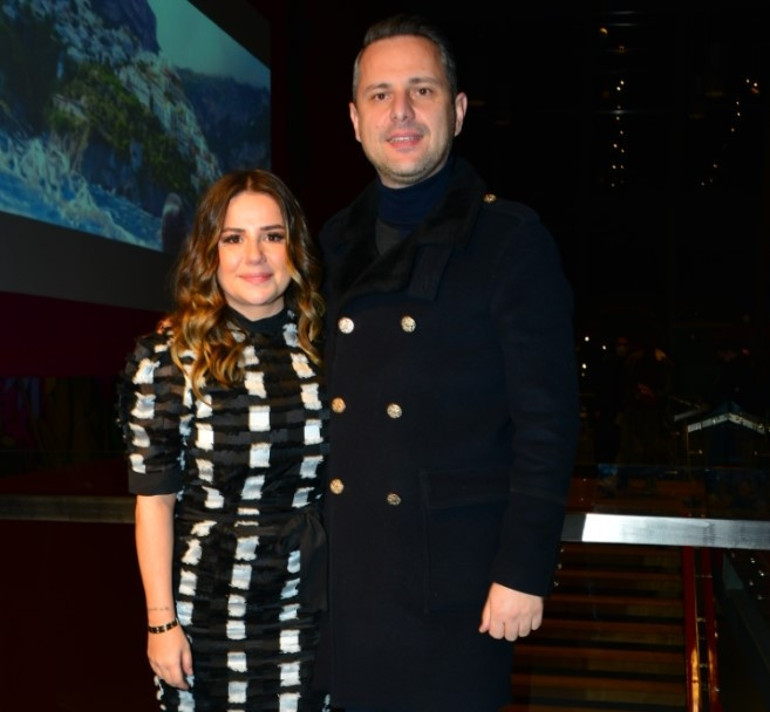 Camdaki Kızın Nalanı Burcu Biricik: Garsonluk yaptım