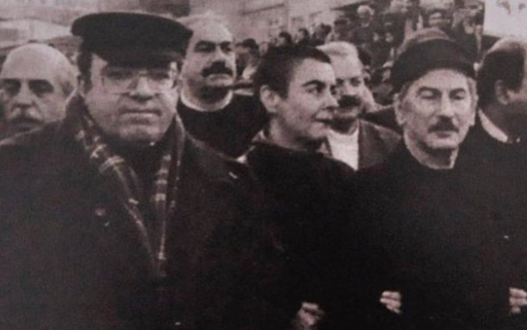 Yoncalardan biri soldu Fatma Girikin ardından...