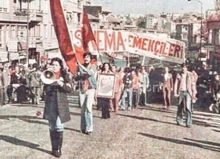 Yoncalardan biri soldu Fatma Girikin ardından...