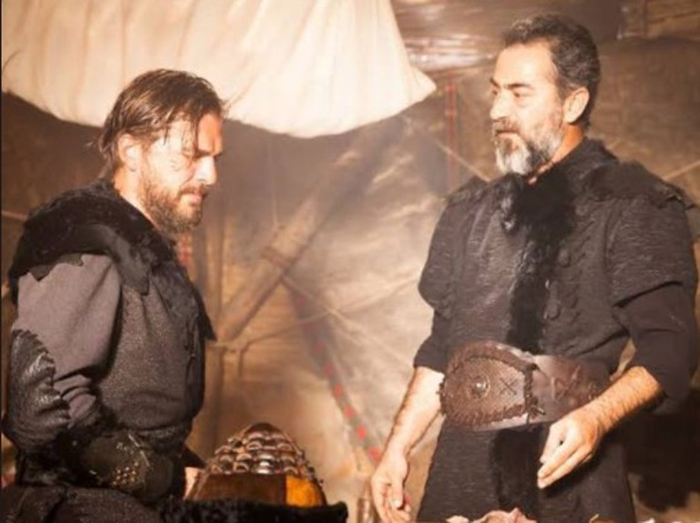 Ayberk Pekcanın vefatı sanat dünyasını yasa boğdu: Canım abim... Gözyaşlarımı tutamıyorum