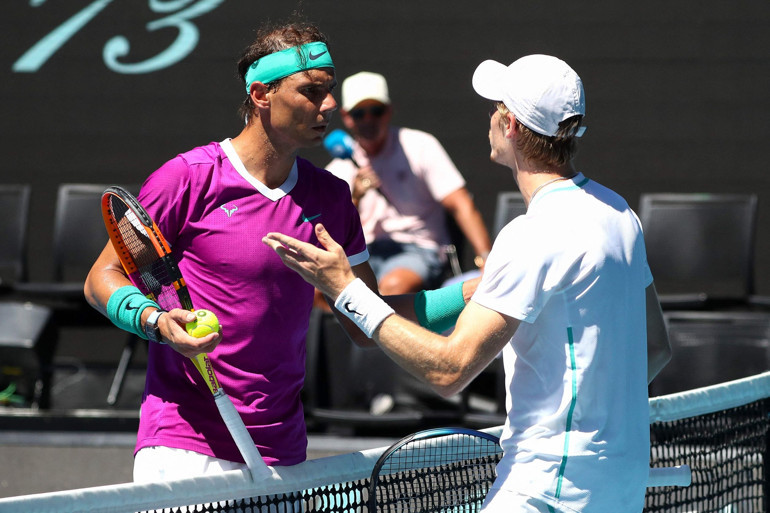 Nadalın ritüeli, Shapovalovun itirazı Hakemin 8 saniye cevabı Kanadalı tenisçiyi çıldırttı