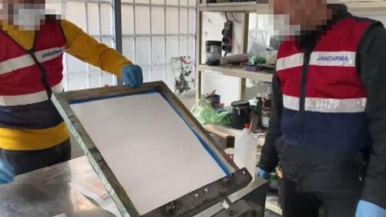 Grafikere suçüstü 3 milyon adet ele geçirildi