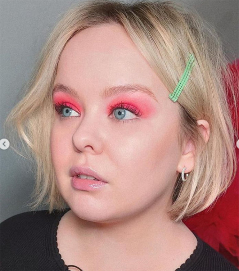 Genç oyuncu sosyal medyadan seslendi: Yalvarırım vücudum hakkındaki görüşlerinizi kendinize saklayın