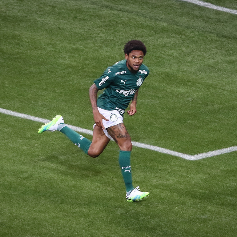 Son Dakika: Luiz Adriano Antalyasporda Gedson Fernandes konuşulurken Süper Lige bir yıldız daha... Transfer Haberleri