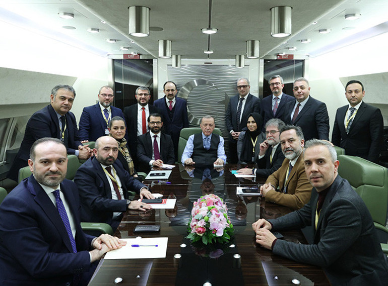 Son dakika... Ukrayna dönüşü Cumhurbaşkanı Erdoğandan kritik mesajlar: Görüşmede bende bu umut doğdu