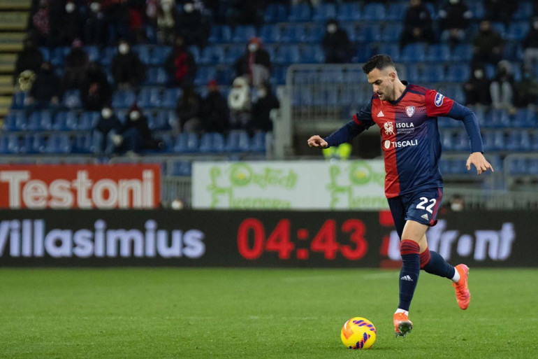 Son dakika: Fenerbahçenin yeni sol bekini İtalyanlar duyurdu Charalampos Lykogiannis