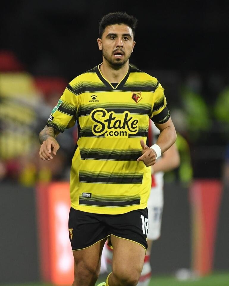 Fenerbahçeye dönen Ozan Tufanın dikkat çeken kilo değişimi Watforda gidince...