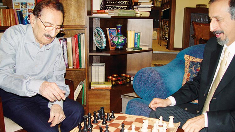 ‘Mutlu sonlu soruların Guinness rekorlu akıl hocası