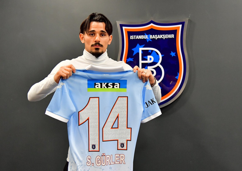 Son Dakika: Medipol Başakşehirde Visca sonrası 18 milyon euroluk nokta atışı Emre Belözoğlunun işareti sonrası Trezeguet ve Pizzi...