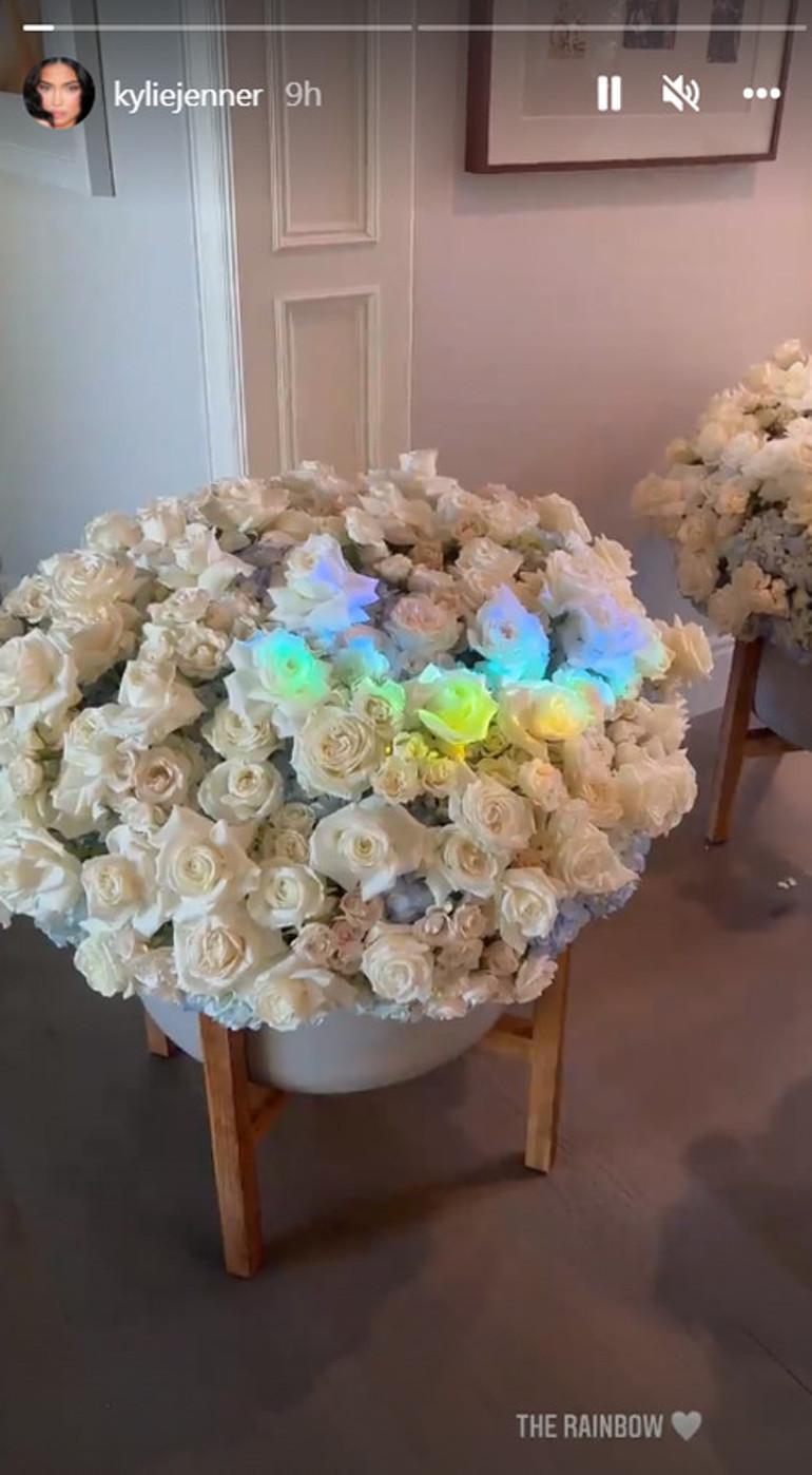 Adı konmamış ilişkiden bir bebek daha dünyaya geldi: Kylie Jenner ve Travis Scottın ikinci çocuğu dünyaya geldi