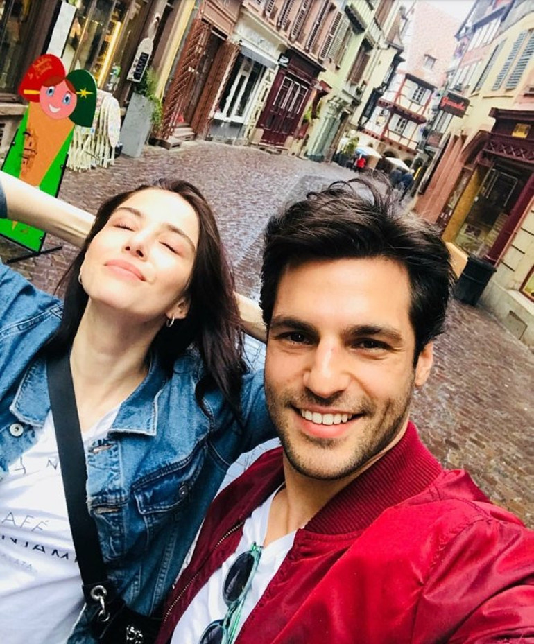 Hazal Kayadan yeni fotoğraf... Hem ana hem hala