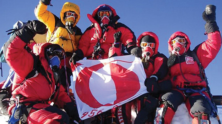 Everest’e kafa tutan dağcı: Bunun adı ölümüne tırmanış