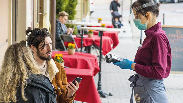 Açılış ücretleri sektörde yaygın uygulanmaz