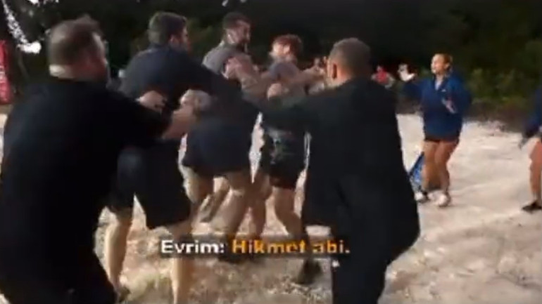 Survivor All Starda Hikmet ve Yunus Emre kavgasının perde arkası yayınlandı İşte yaşananlar...