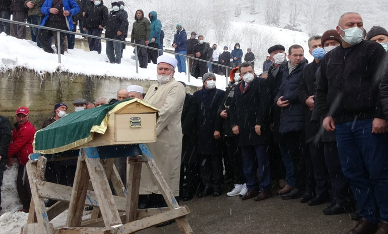 Karadenizli müzisyen Sait Uçara büyük vefasızlık