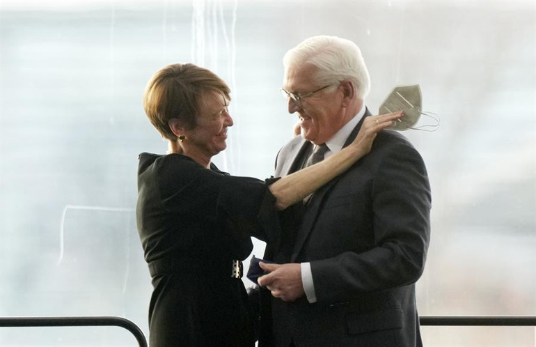 Son Dakika: Almanyada Steinmeier, ikinci kez cumhurbaşkanı seçildi