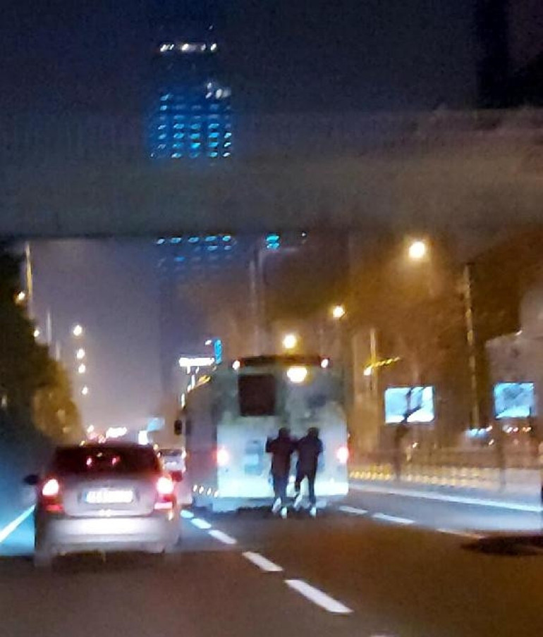 5 km yol gittiler, 2 ilçe değiştirdiler