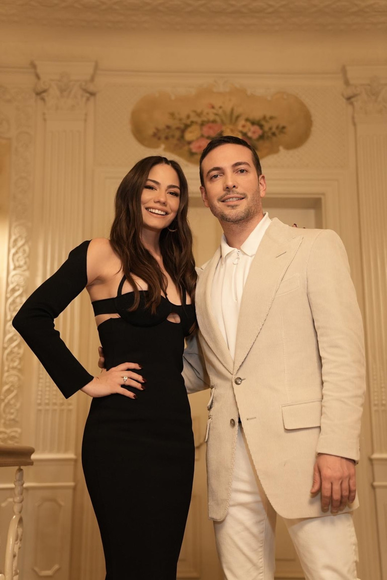 Oğuzhan Koçtan Demet Özdemir’e evlenme teklifi