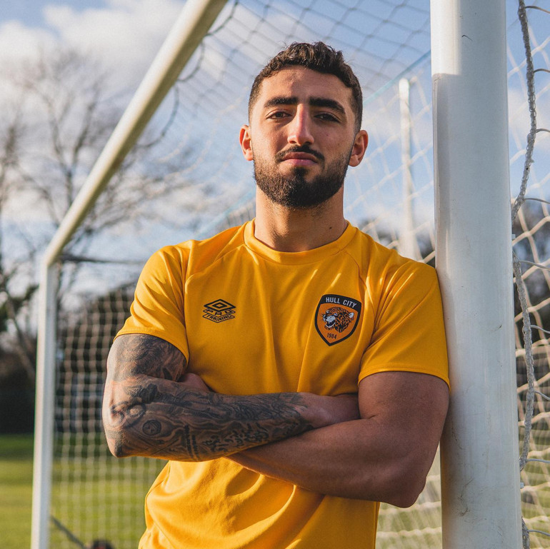 Hull Cityde Şota Arveladzeden şaşırtan Allahyar Sayyadmanesh kararı Acun Ilıcalı Yeni Salah olabilir demişti ama...