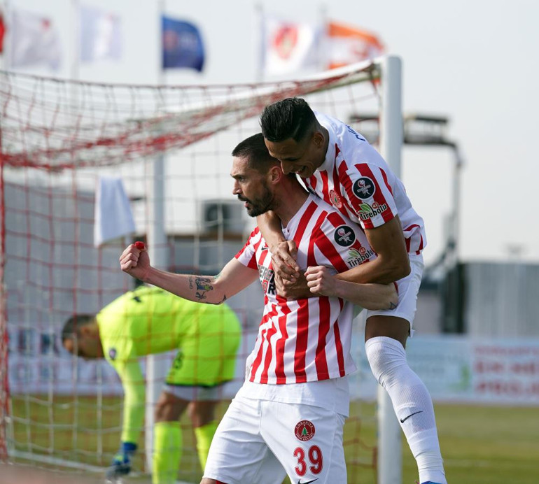 Ümraniyespor evinde hata yapmadı