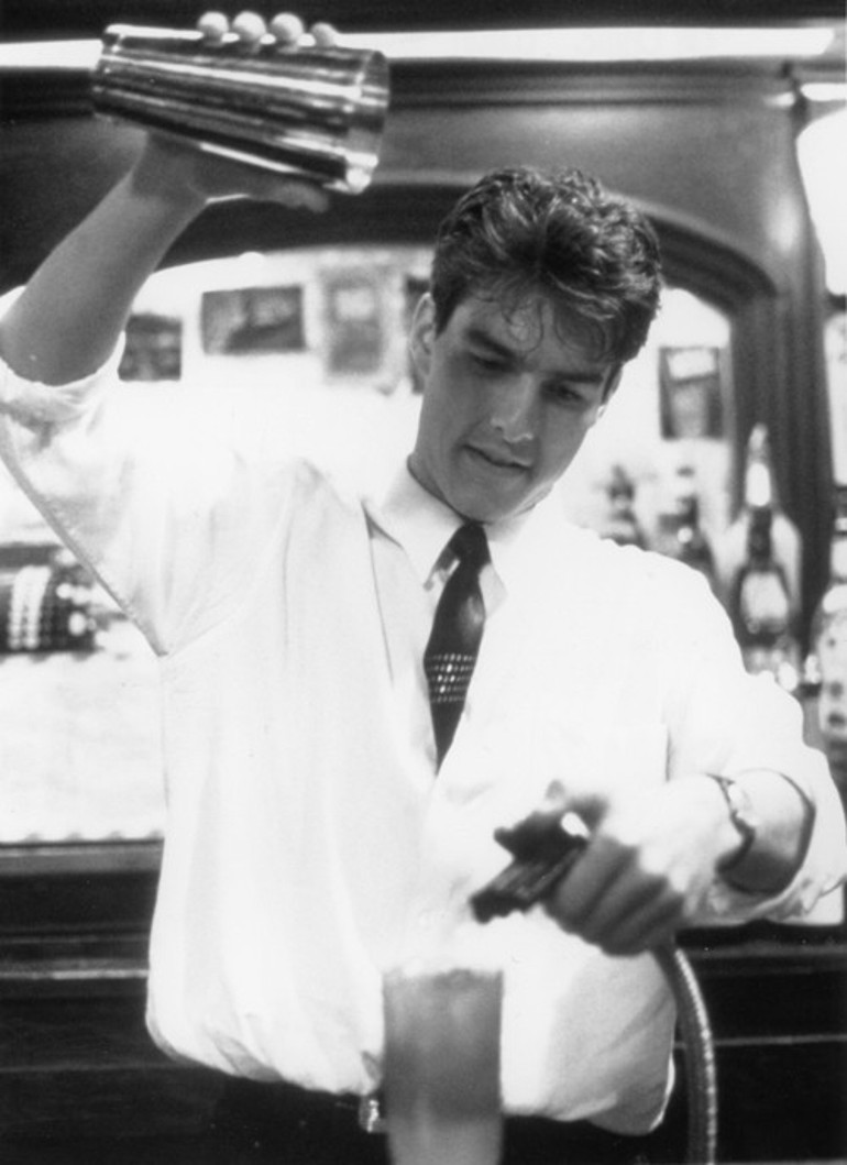 Dış görünüşüne takıntılıydı, onun bir insanı bile sevebildiğini sanmıyorum