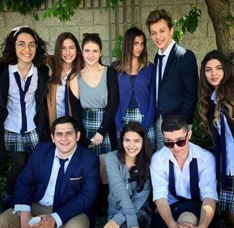 Kırgın Çiçekler oyuncuları 7 yıl sonra buluştu