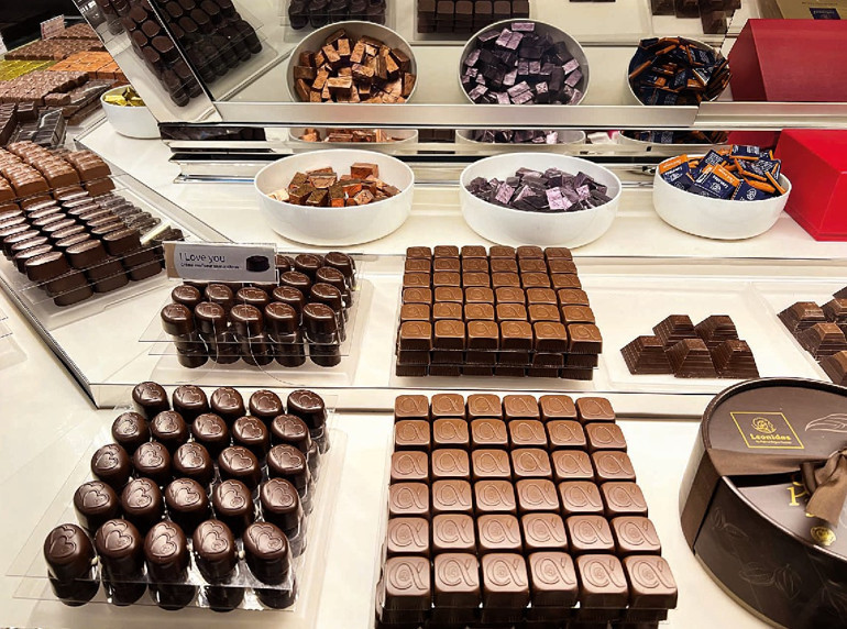 İlk izlenimler ve ötesi