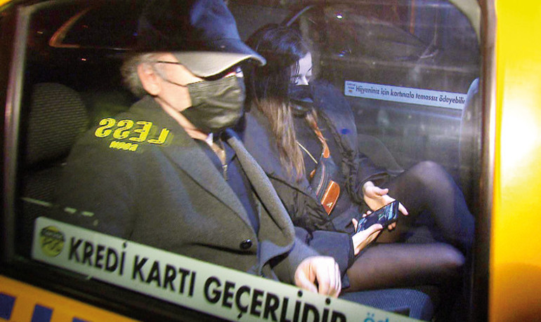 Utangaç aşıklar: Engin Günaydın,ve Buğu Selen Somer