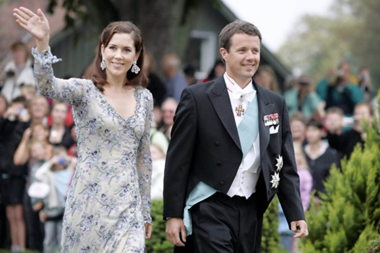 İkiz kardeşler buluşuyor: Hayranları nefeslerini tuttu