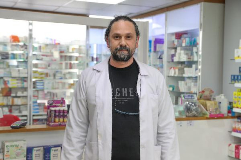 Bakan Koca açıklama yapacağını duyurdu, akıllara Maske kalkacak mı sorusu geldi Maske satışları azaldı, uzmanlar uyarıyor