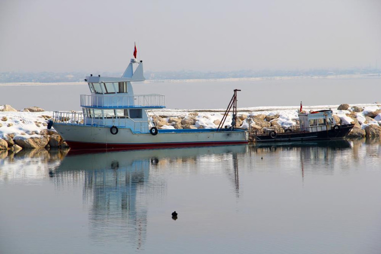 Yağışlar aldatmasın, Van Gölü’ndeki çekilme devam edecek