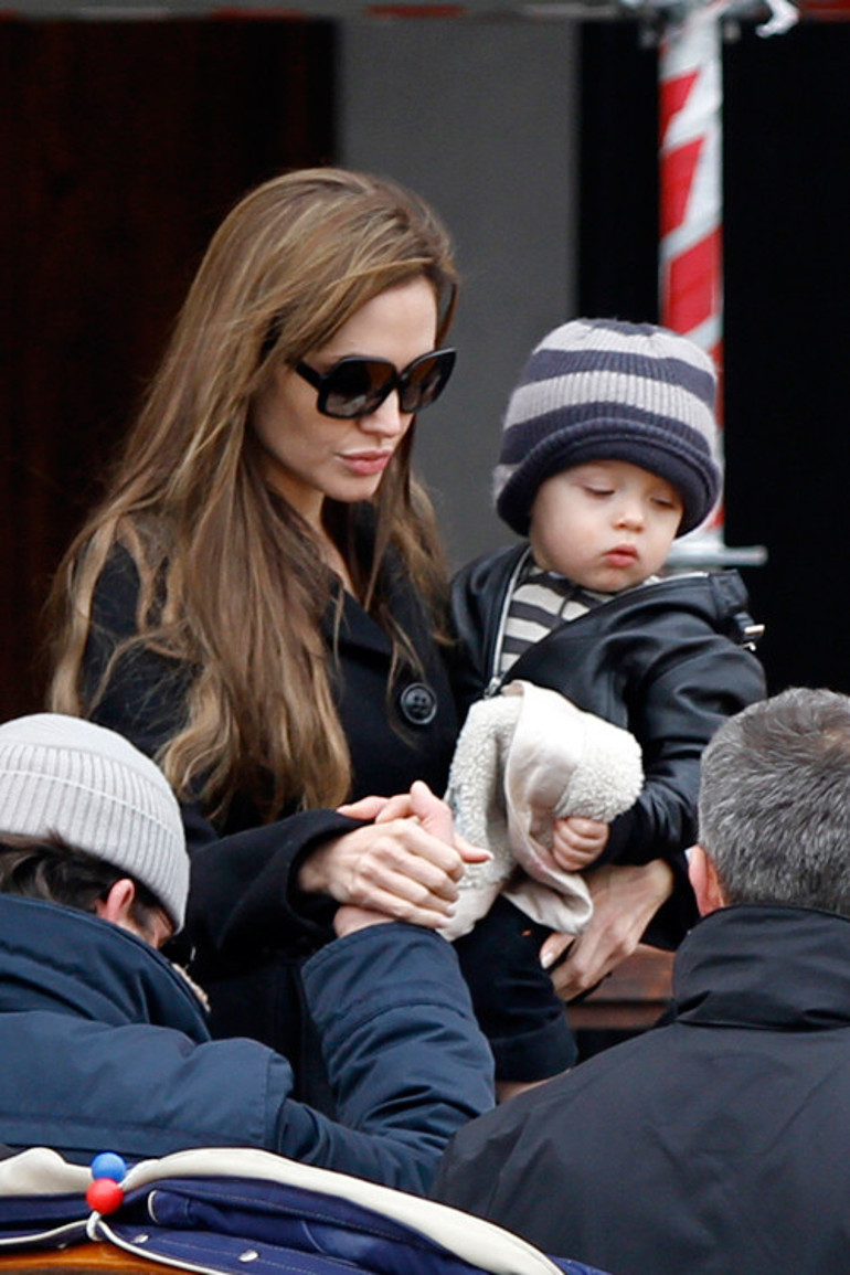 Meğer Shiloh o ülkenin de vatandaşıymış