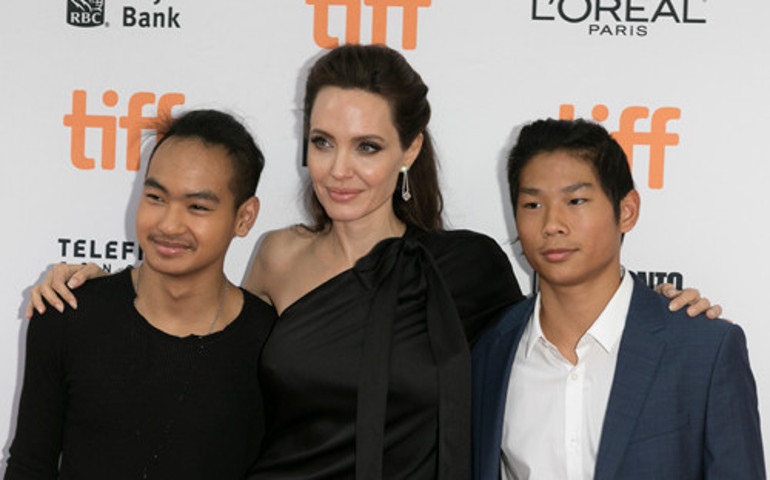 Meğer Shiloh o ülkenin de vatandaşıymış