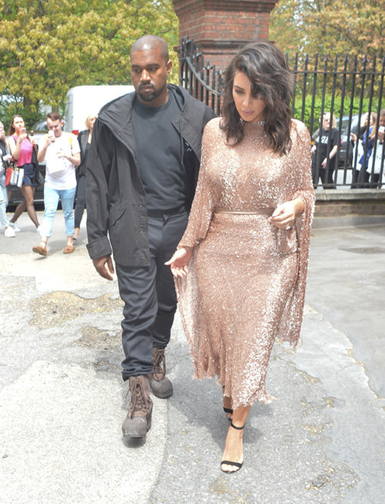 Kanye West, Kim Kardashianın aslını bıraktı, kopyasıyla aşk yaşıyor