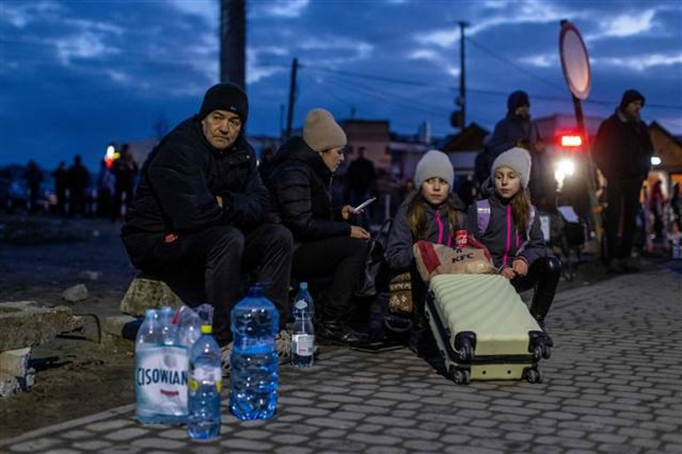 Son dakika | Ukrayna - Rusya savaşında son durum: Kievde art arda patlamalar... Zelenskiden flaş açıklama: Bu gece zor geçecek