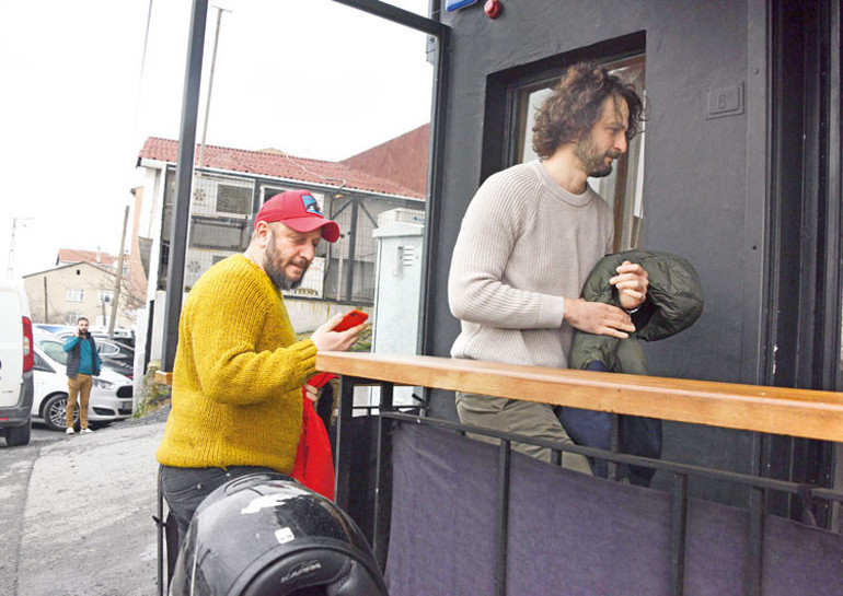 Adı Gülşah Saraçoğlu ile anılmıştı...  Deha Bilimlier ile Aslı Bilimlier arasındaki kriz bitti