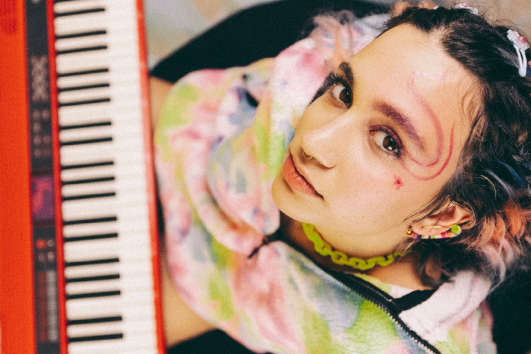 Ne izlesem okusam dinlesem