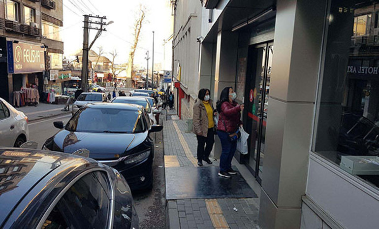 Kent Meydanı ayıbı