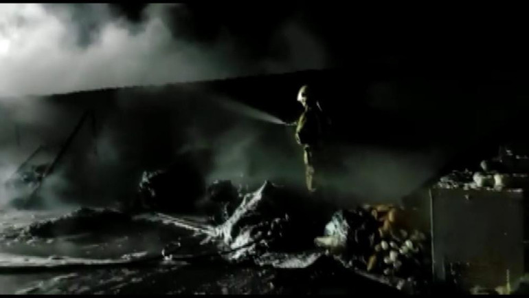 Silivri’de balıkçı barakalarında yangın: 12 baraka küle döndü