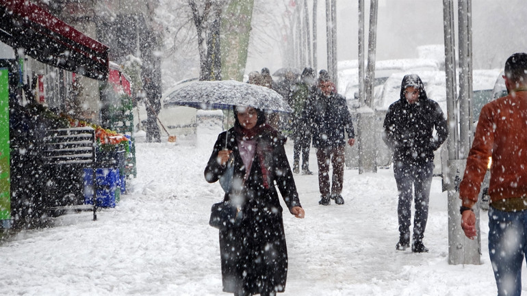 Son dakika... Marmara ve Batı Karadeniz... Önlemler açıklandı: Okullara kar tatili