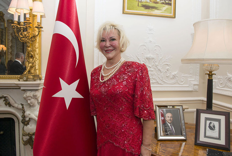 Sümerolog Muazzez İlmiye Çığ’a ‘Örnek Türk Kadını’ ödülü