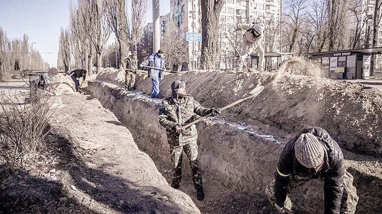 Dev konvoy harekete geçti: Kiev büyük saldırıyı bekliyor