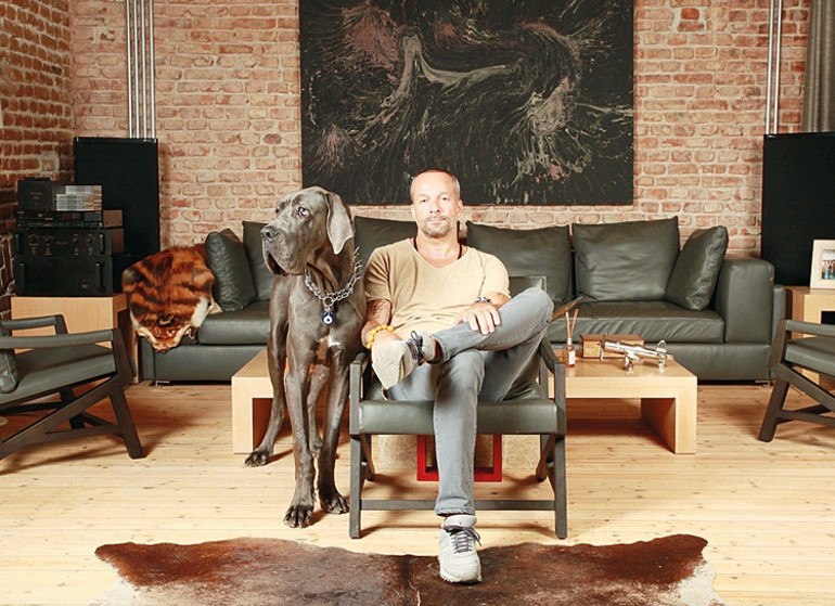 Seda Bakan kız arkadaşlarıyla Dubai tatiline çıktı